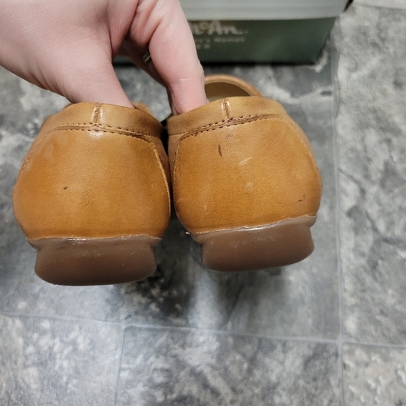 Vintage 90s y2k Thom McAn Camel Leather Square Moc Toe Basket Weave Loafers 7.5 - Picture 6 of 9